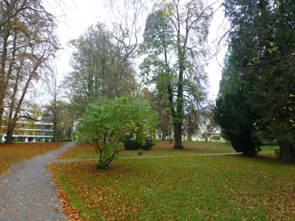 Garatshausen Schlosspark1