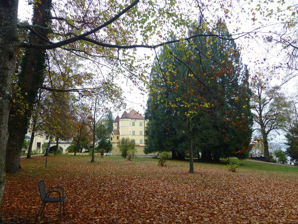 Garatshausen Schlosspark2