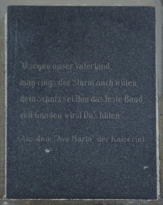 Bisamberg > Elisabethsäule > Gedenktafel