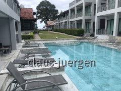 1BCD33C9-42CC-4B63-AE47-1F096309DA61