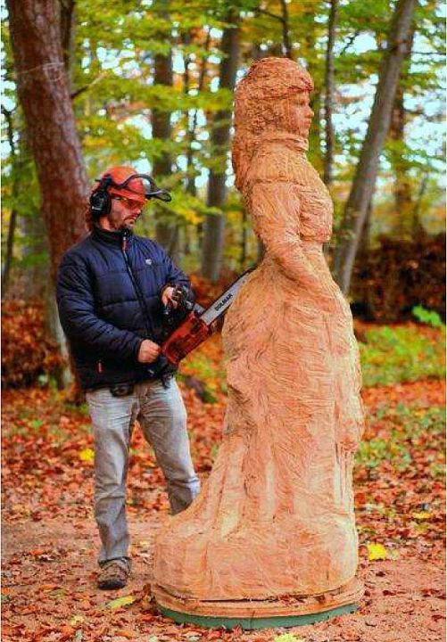 Kaiserin Elisabeth Museum Possenhofen Statue Holz