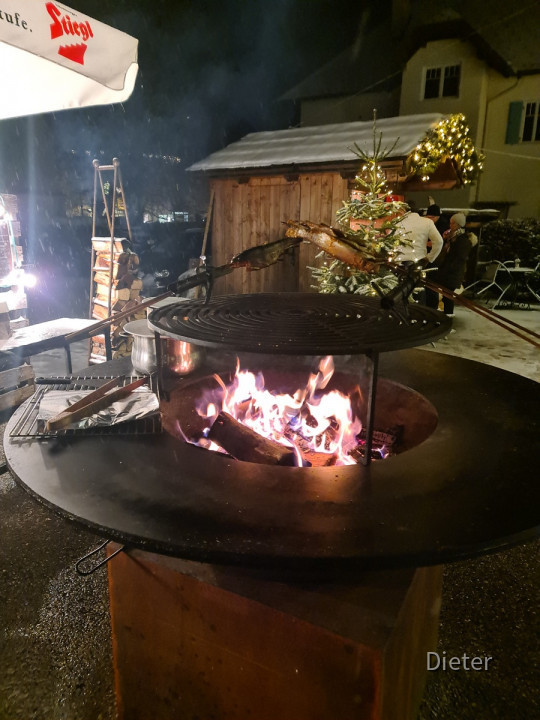 Weihnachtsmarkt / Krippendorf Strobl