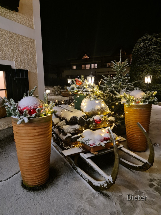 Weihnachtsmarkt / Krippendorf Strobl