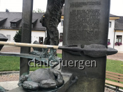 9569E378-C8C8-4D25-925A-84BD4F62E4FB