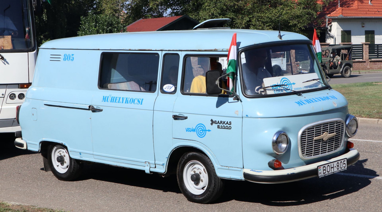 Barkas B 1000