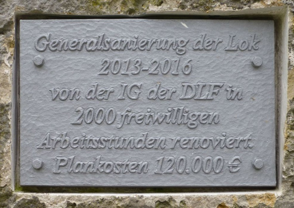 Dampflok-Denkmal Lauda 052 908-1 > Gedenktafel Sanierung