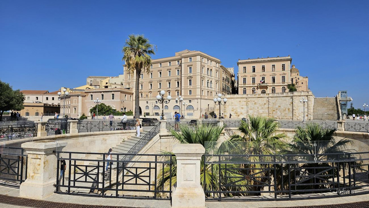 02Cagliari 12