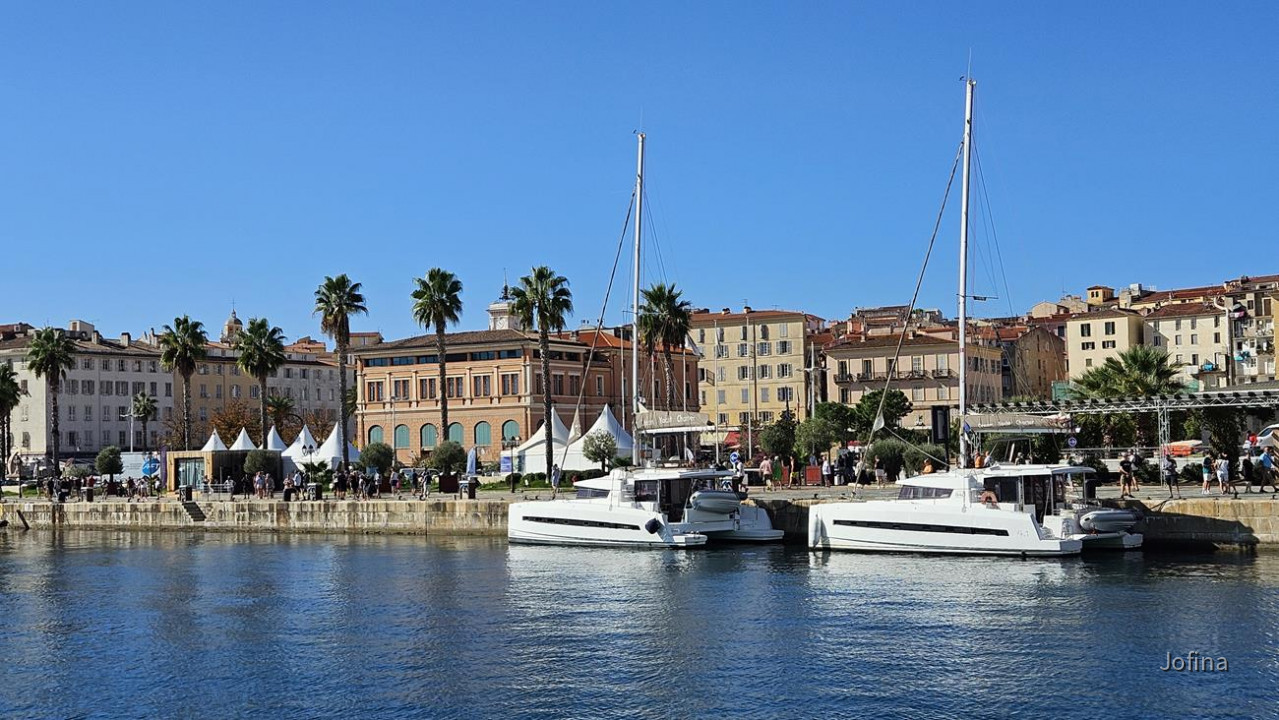 11 Ajaccio 01