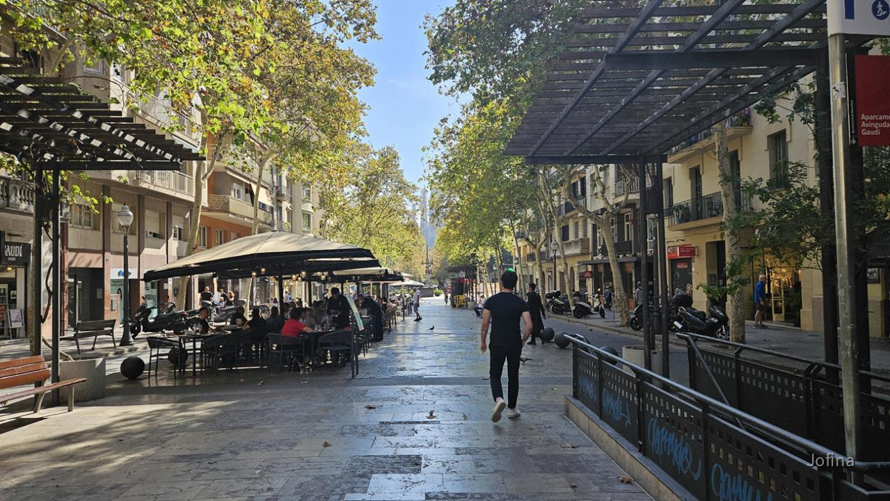 13Barcelona 22