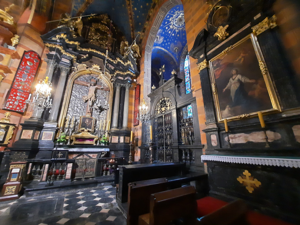 Krakau Marienkirche > Nepomuk