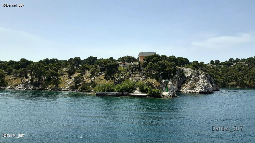 11_Schifffahrt Sibenik Zirje