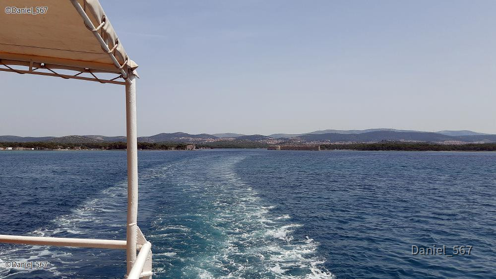 23_Schifffahrt Sibenik Zirje
