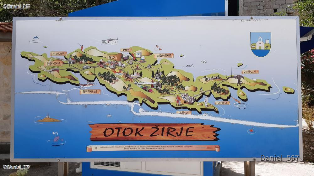 45_Schifffahrt Sibenik Zirje
