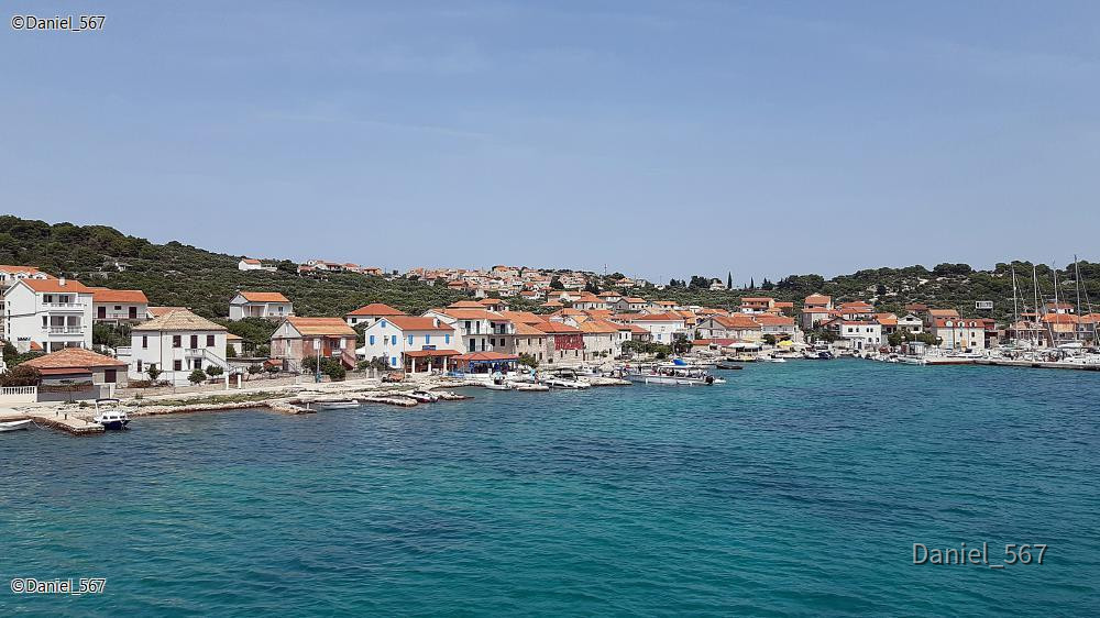 63_Schifffahrt Sibenik Zirje