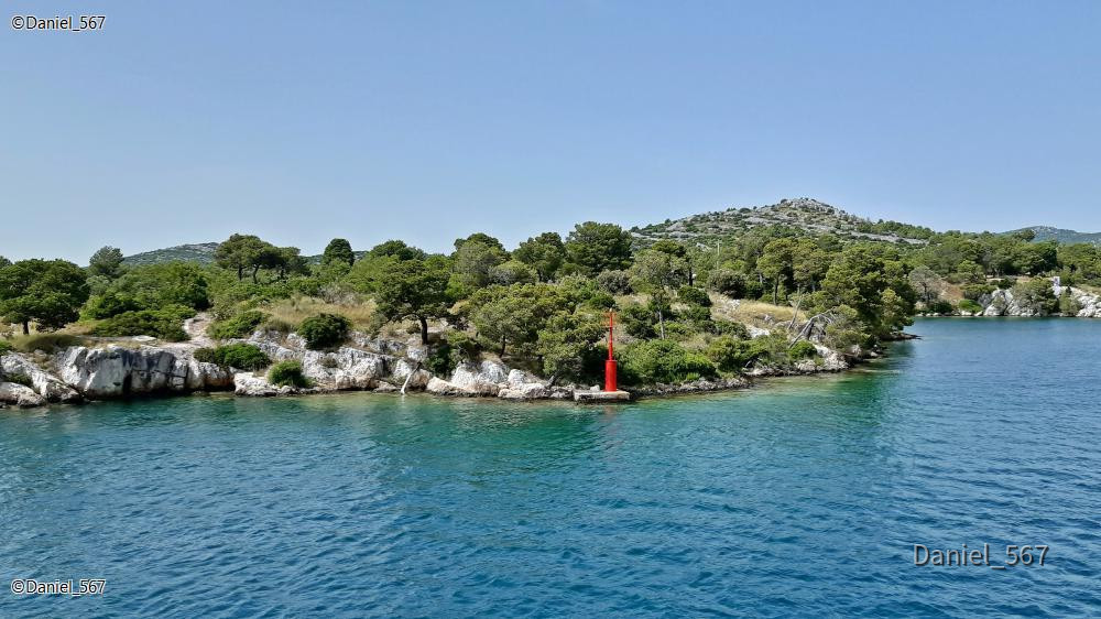 72_Schifffahrt Sibenik Zirje