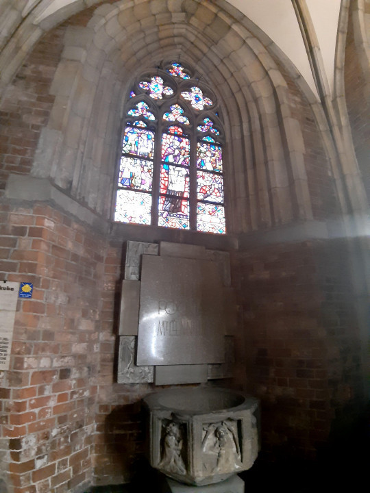Breslauer Dom < Nepomuk