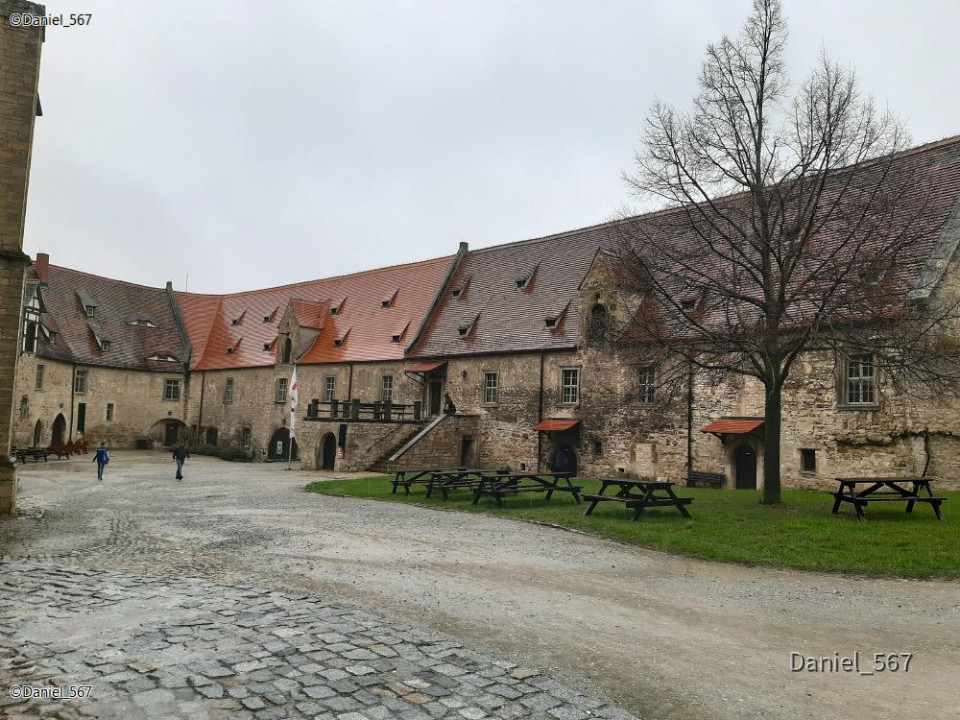 32_Freyburg Schloss Neuenburg