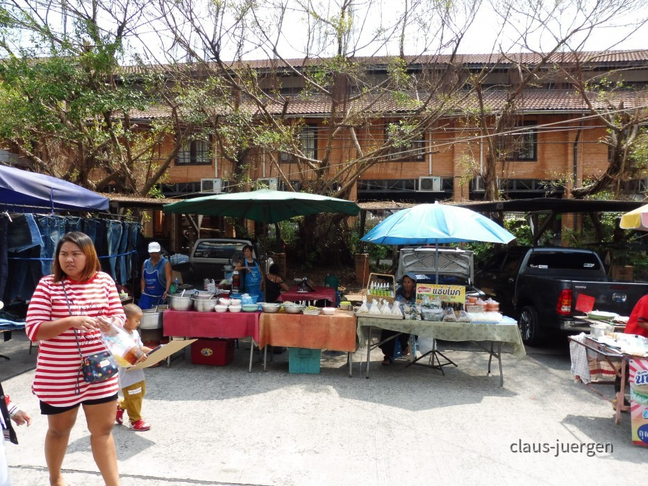 Markt Ban Chang