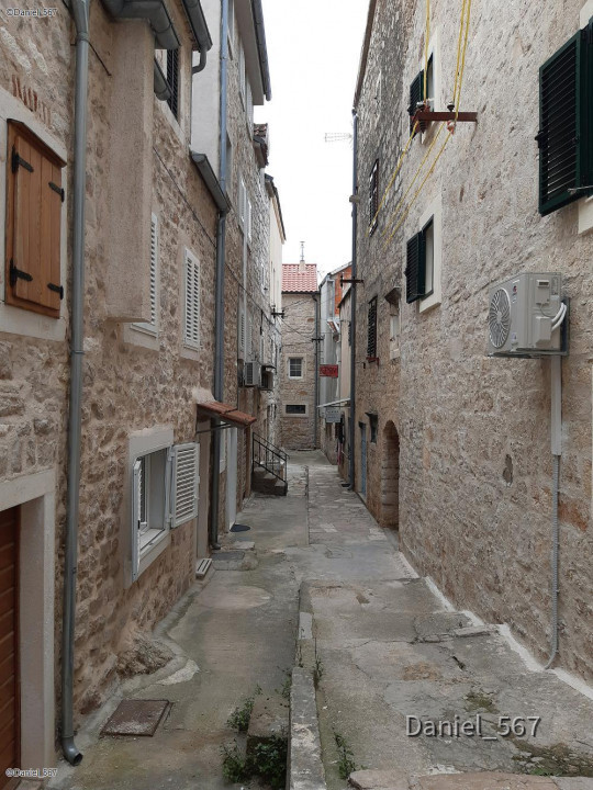 64_Prvic Luka