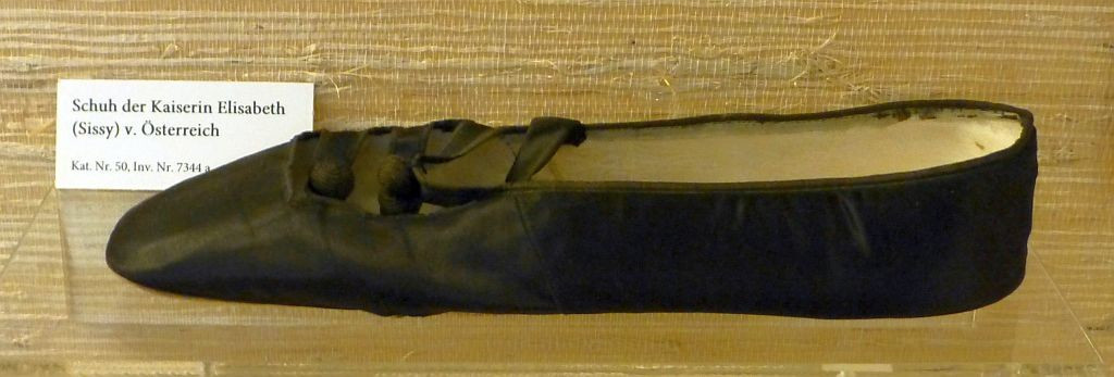 Offenbach>Ledermuseum>Schuh von Kaiserin Elisabeth (Sissi)