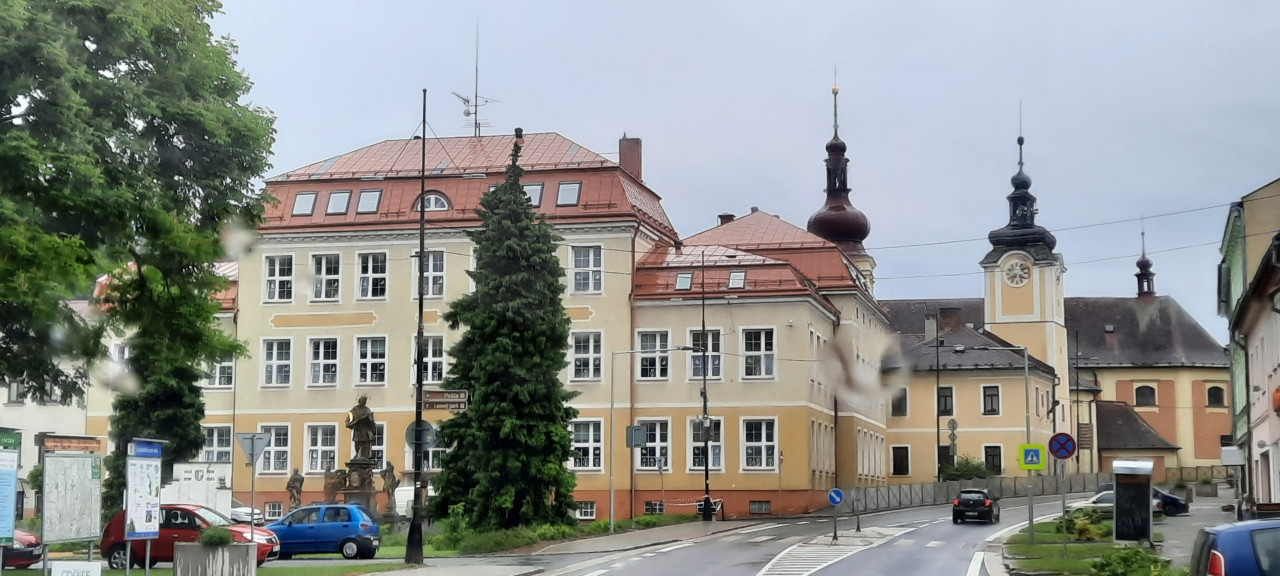 Březová nad Svitavou < Nepomuk