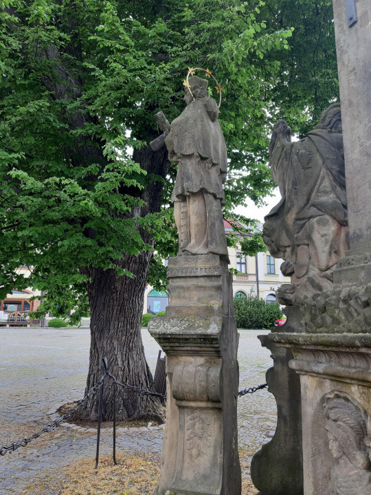 Rychnov nad Kněžnou < Nepomuk