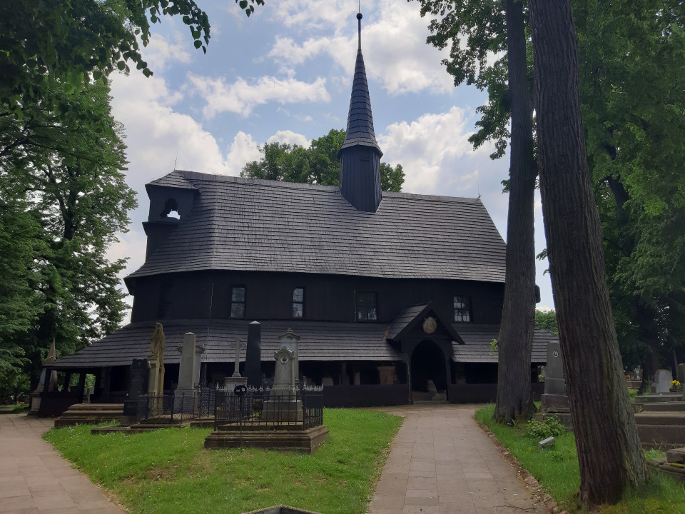 Broumov Marienkirche < Nepomuk