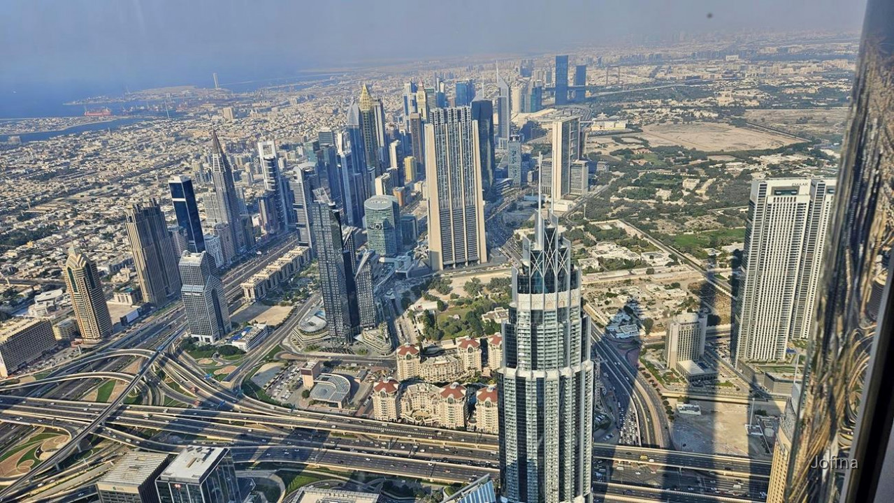 20 Dubai 21