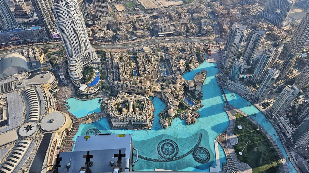 20 Dubai 27