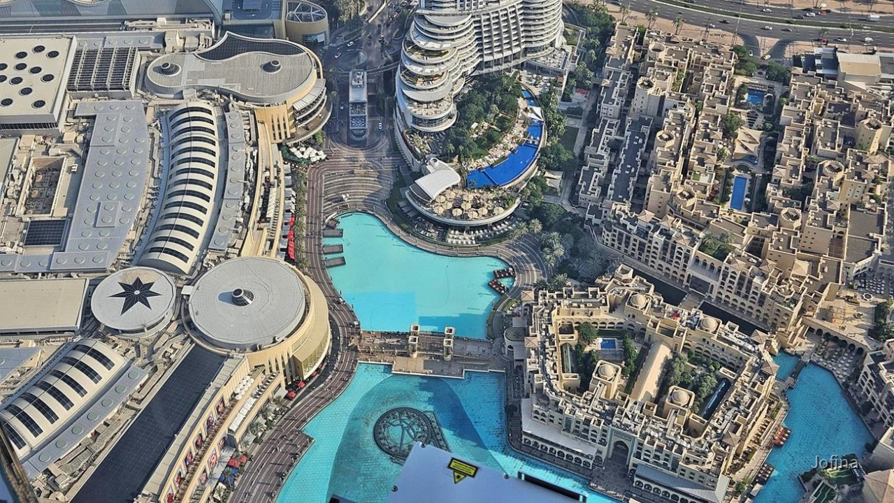 20 Dubai 28