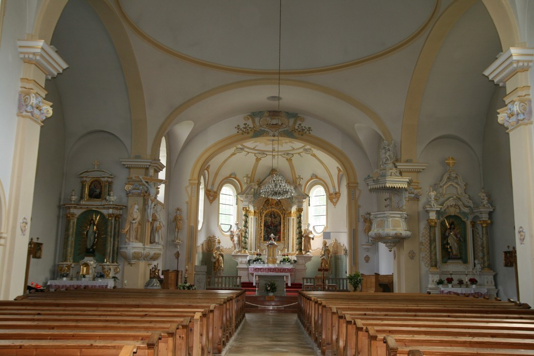 Bayrisch Eisenstein > Kirche Sankt Nepomuk