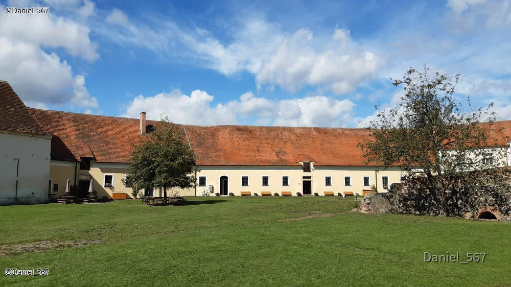 24_Svihov Wasserburg