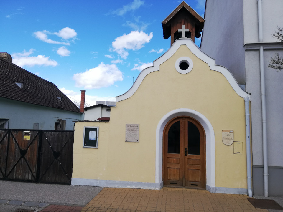 Frohsdorf < Nepomuk