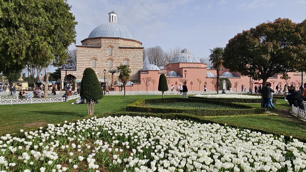 12 Istanbul 17