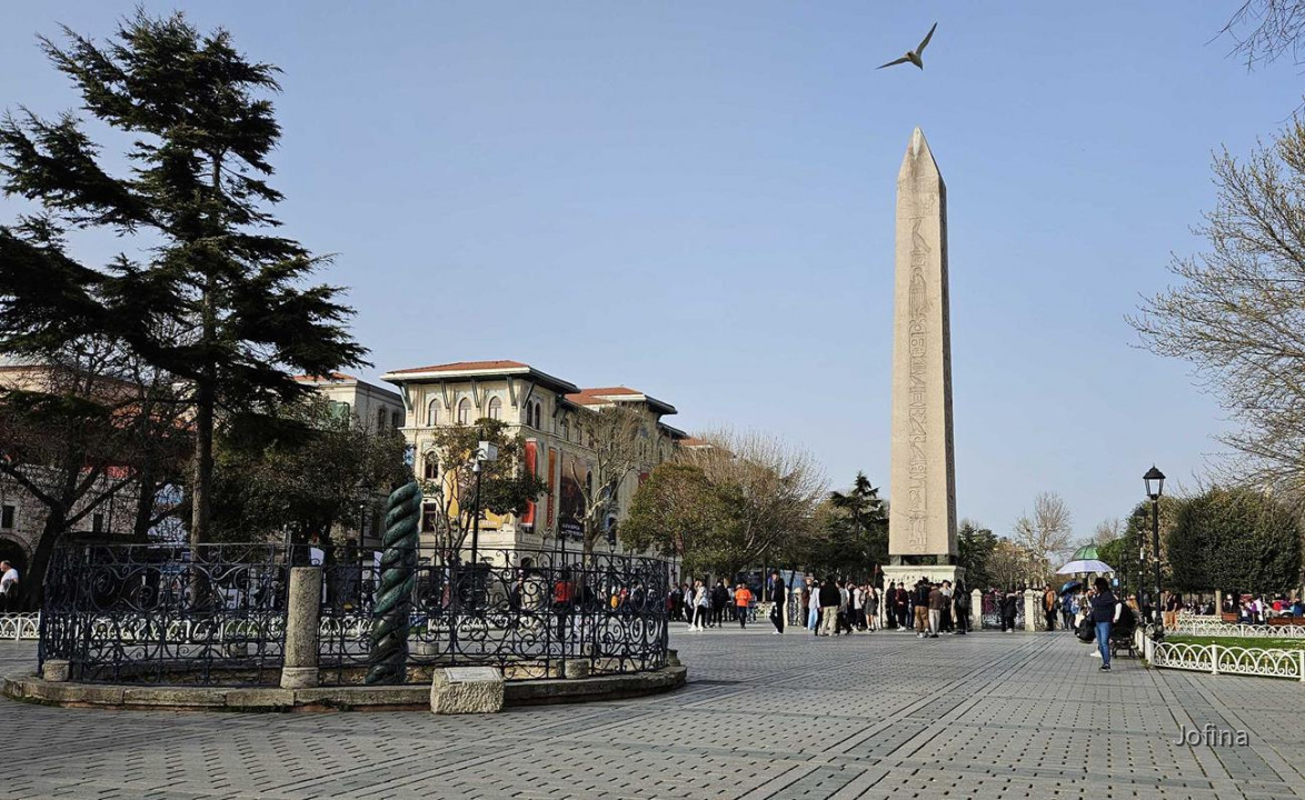 12 Istanbul 23