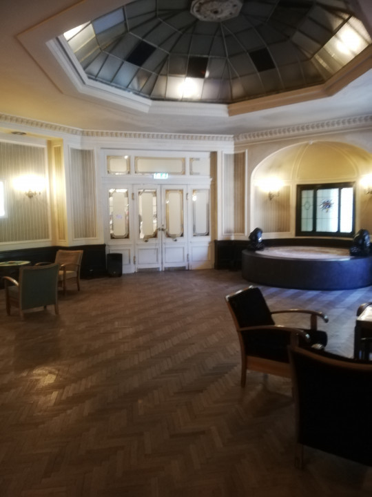 Südbahnhotel