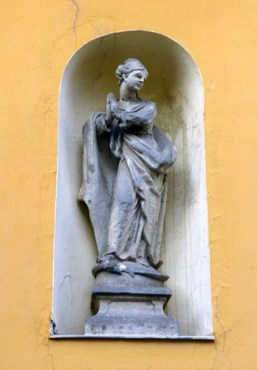 Eger, Tárkányi u.3