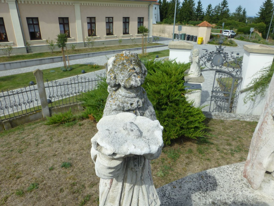 Fertőszéplak16 Herz6