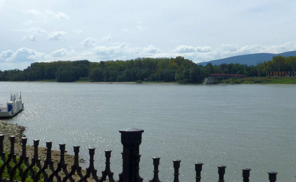 Vác, Donauufer5