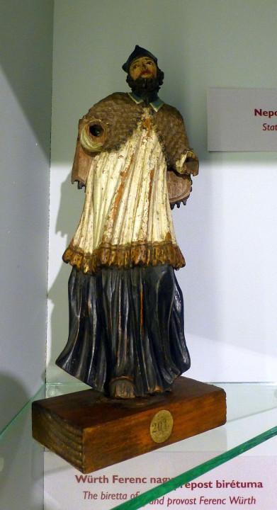 Vác Mori Museum2
