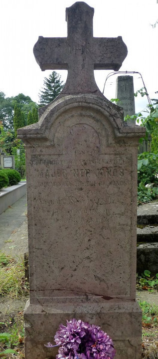 Vác Friedhof2