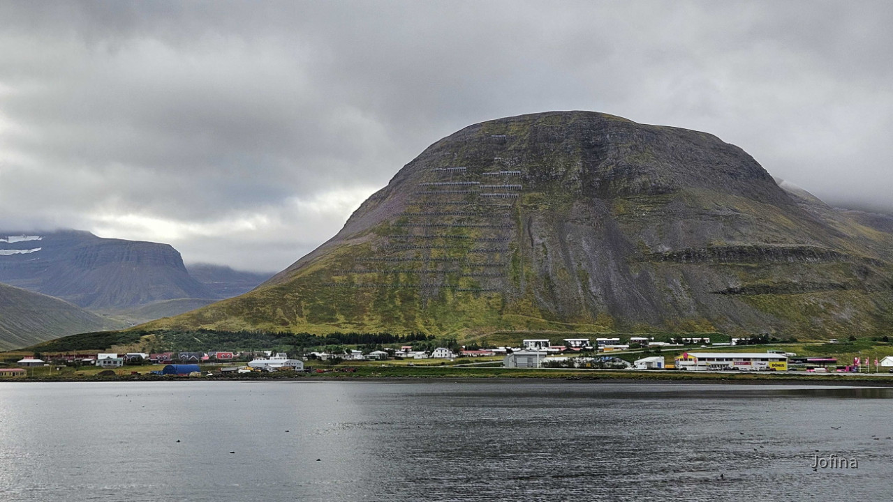 Isafjördur 02