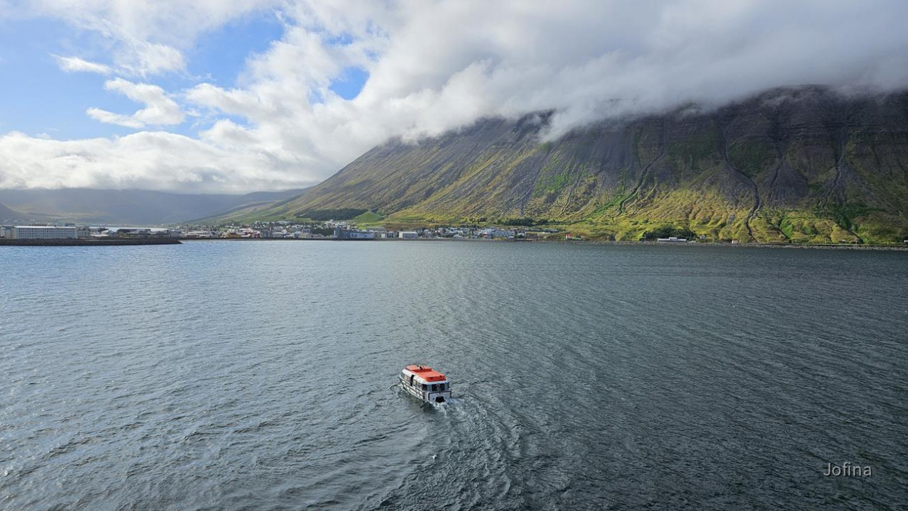 Isafjördur 28