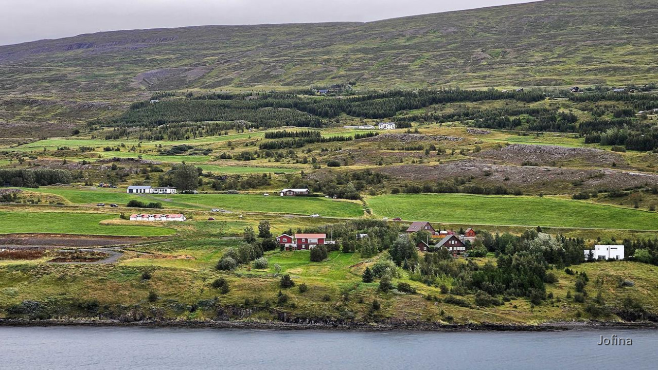 Akureyri 24