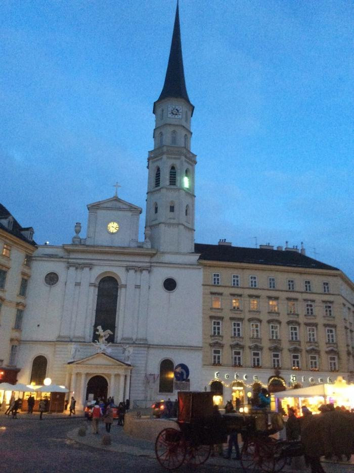 Wien 1010 < Nepomuk