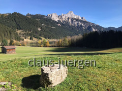 3D18C227-009D-4B76-9FAF-9D3D309E9F25