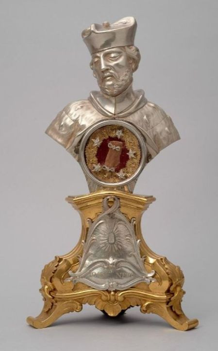 Reliquienbüste im Wiener Kunsthistorischen Museum.jpg