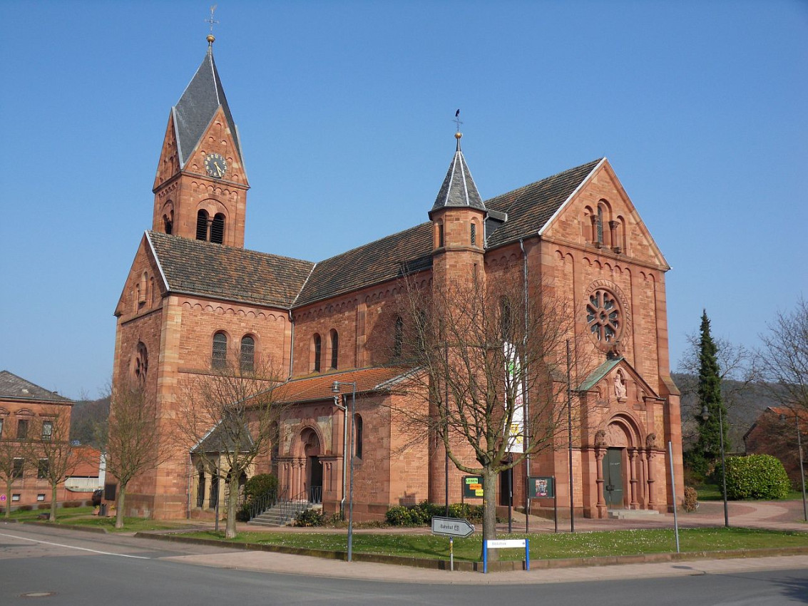 Wörth Nikolauskirche1.jpg