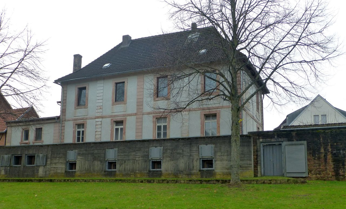 Wörth altes Pfarrhaus1.jpg