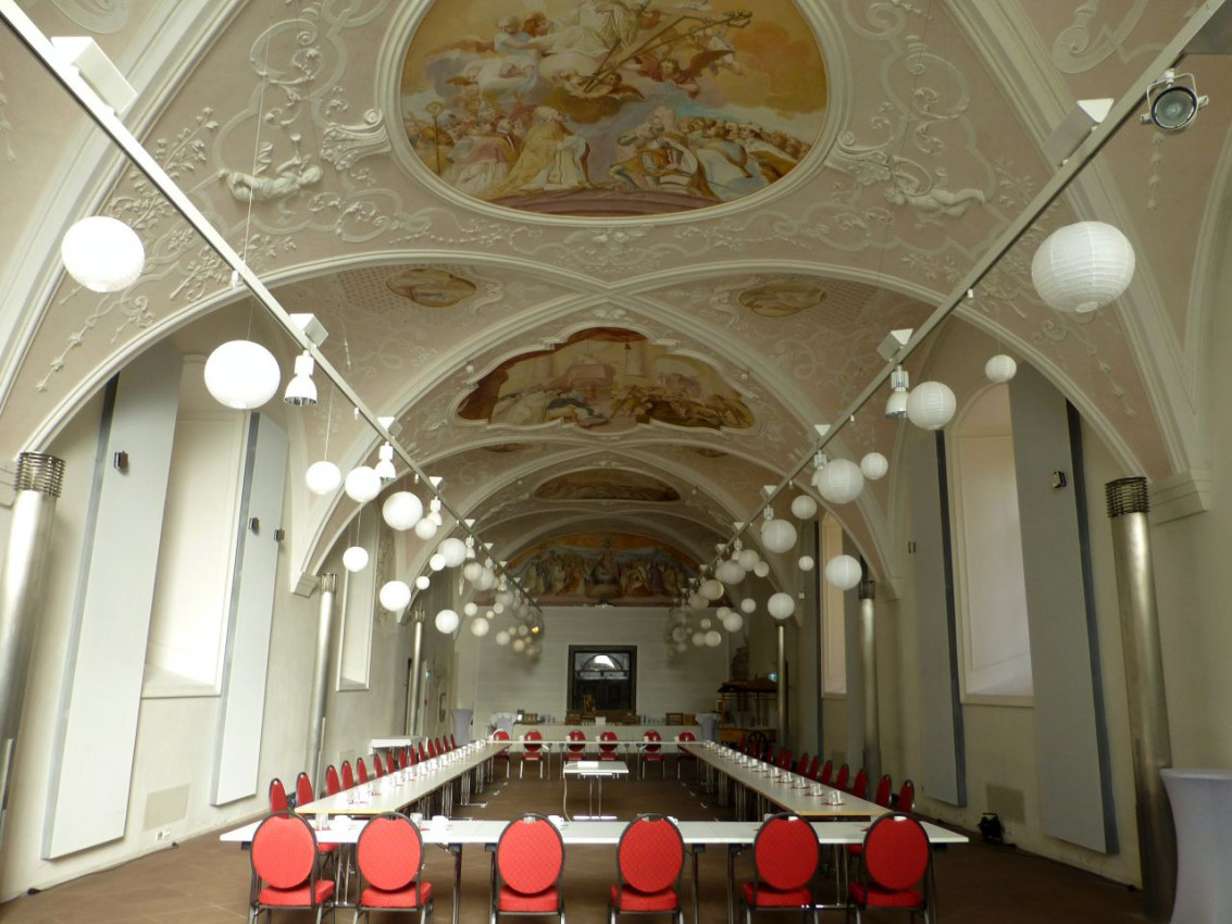 Bernhardsaal1.jpg